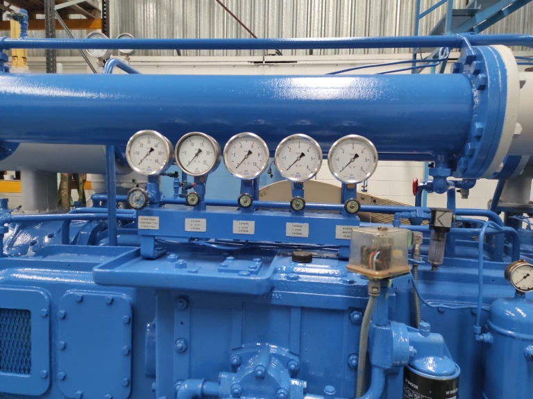 Sale of reconditioned ABC compressor: 4HA-4-BIS-LT